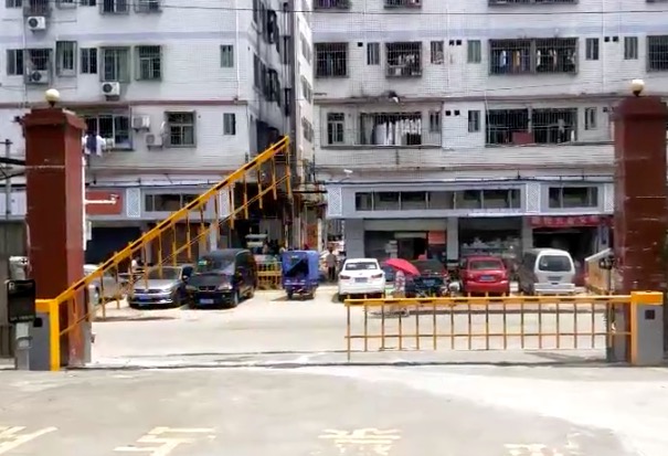 深圳開(kāi)門(mén)紅科技小區(qū)車牌識(shí)別系統(tǒng)視頻